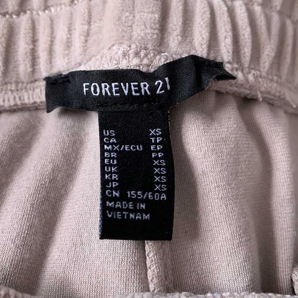 Forever 21 Pants - Picture 3 of 3